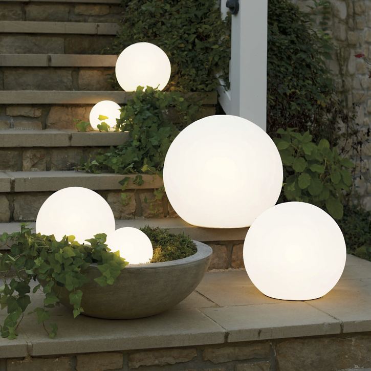 CALORA_ Moderne Bolvormige LED Tuinlamp voor Buiten en Binnen met Draadloze Oplaadbare Batterij