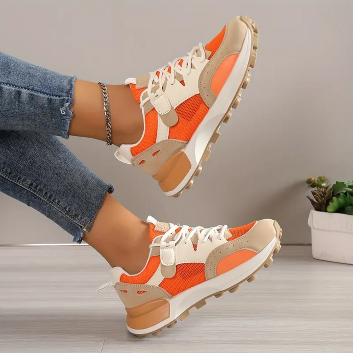 Armanavi | Oranje Sneakers met rubber zool