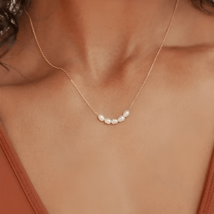 Verité | Elegante mini Parelhalsband Ketting