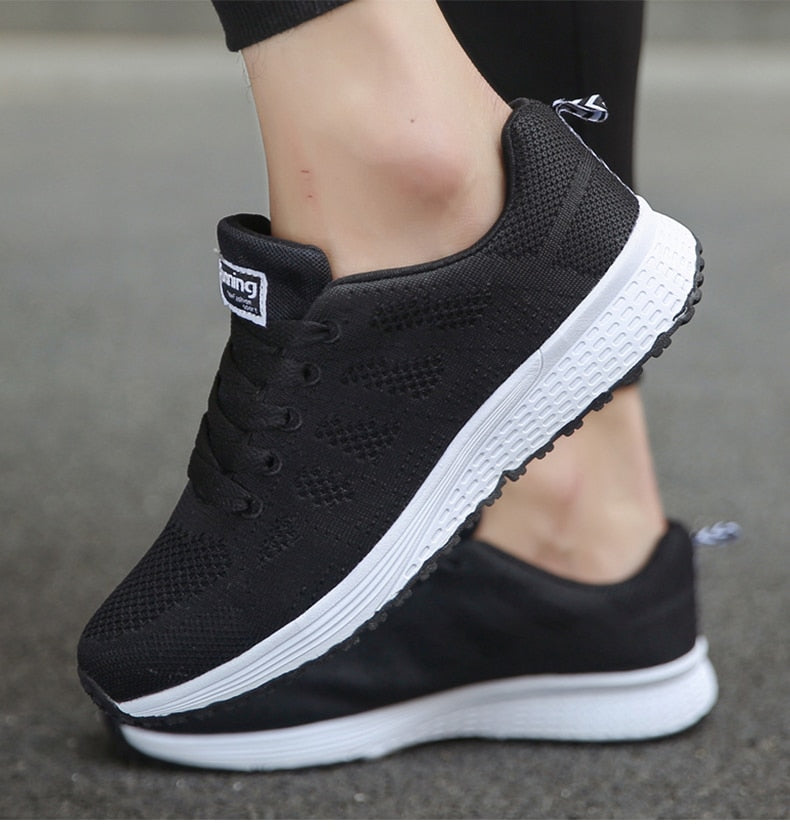 CALORA_ Sneakers voor Dames van Ademend Mesh met Stabiliteit