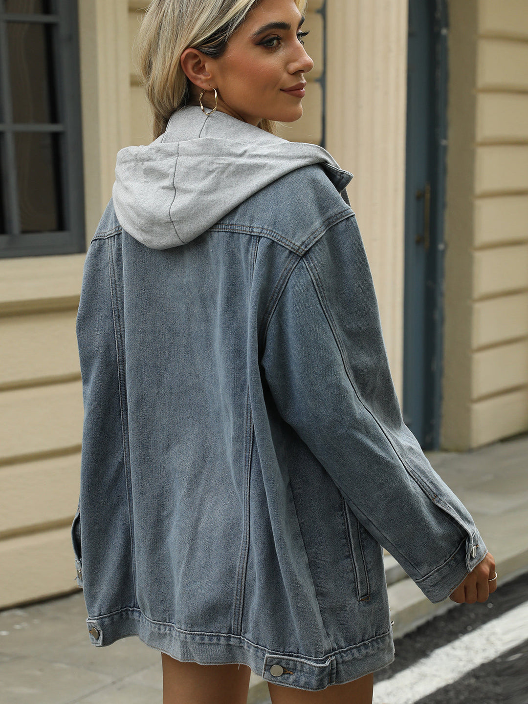 CALORA_ Oversized Spijkerjack in Street Style met Casual Look