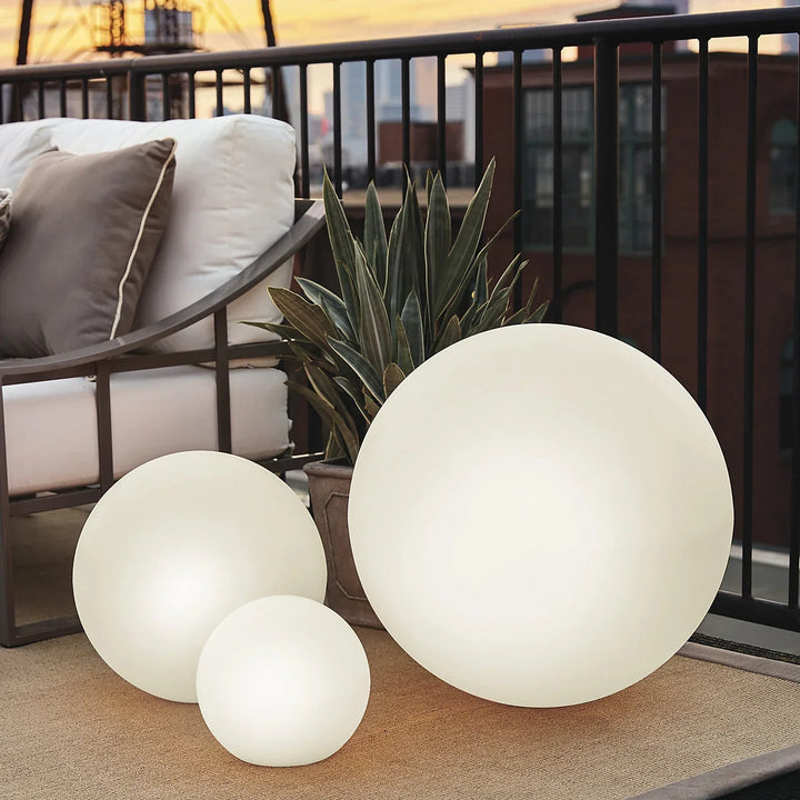 CALORA_ Moderne Bolvormige LED Tuinlamp voor Buiten en Binnen met Draadloze Oplaadbare Batterij