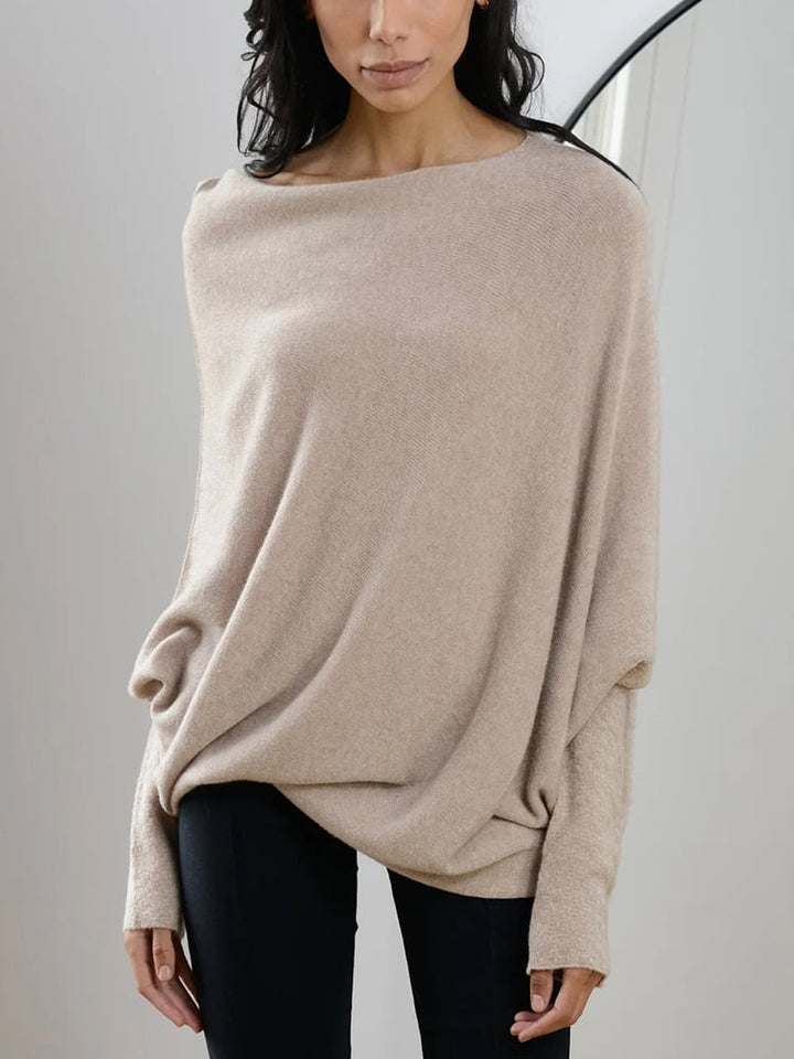 Calvina Clere | Comfy Sweater met Elegante Schouderbies