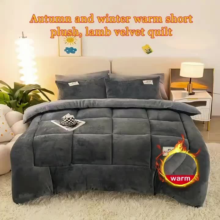 CALORA_ QualityQuilts | Luxe Pluche Dekbed voor Herfst en Winter, Antistatisch en Lichtgewicht, Modern Design