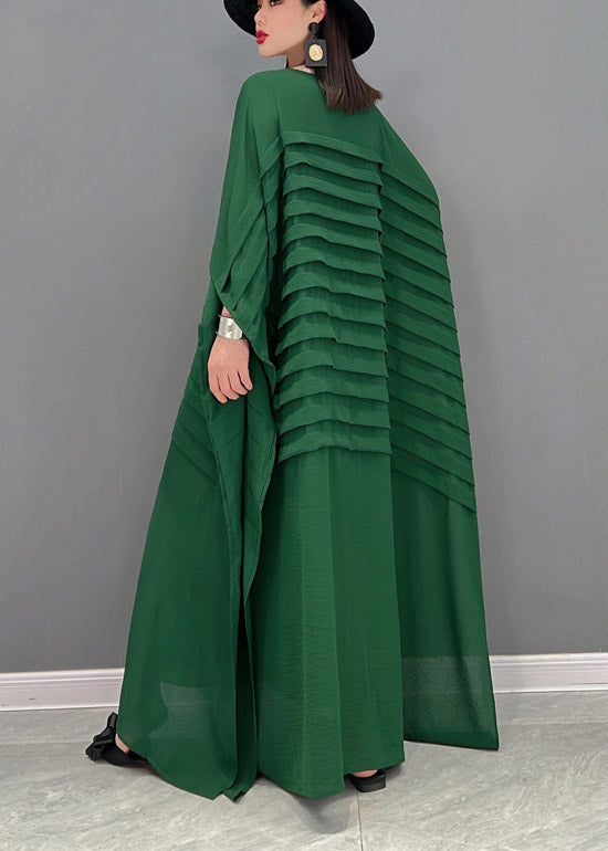 Grace Green O-hals gestreepte chiffon enkeljurk met vleermuismouwen