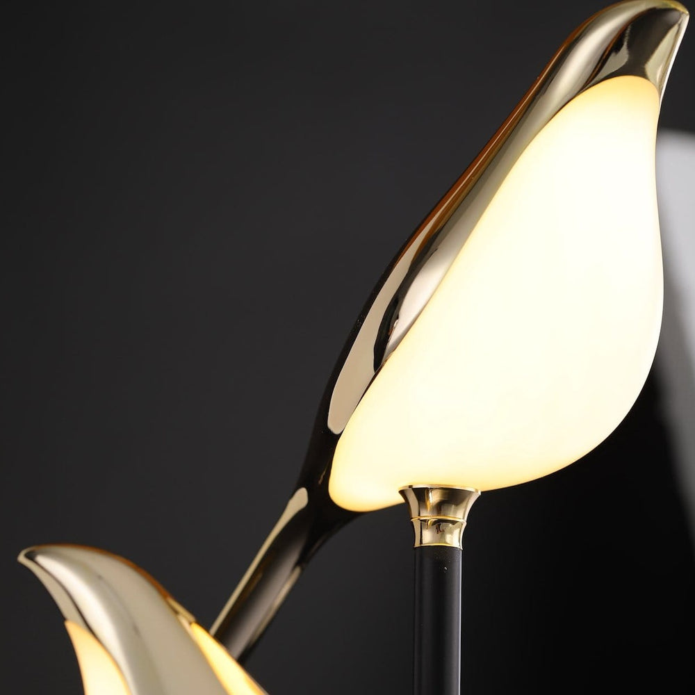 CALORA_ Artelune | Post-Modern LED Tafellamp met Galvanized Gouden Vogel