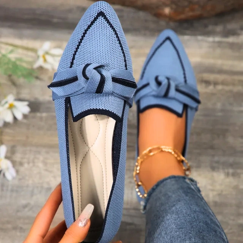CALORA_ Ballet Flats van Italiaans Stof met Knopen en Comfortabele Binnenzool
