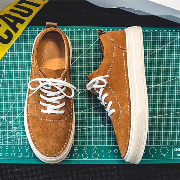 CALORA_ Brixton | Low-Top Casual Sneakers