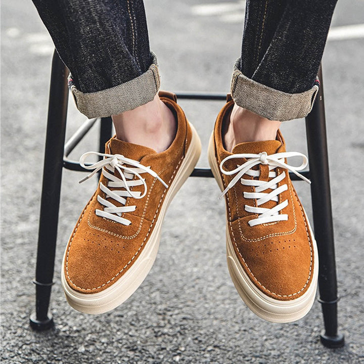 CALORA_ Brixton | Low-Top Casual Sneakers