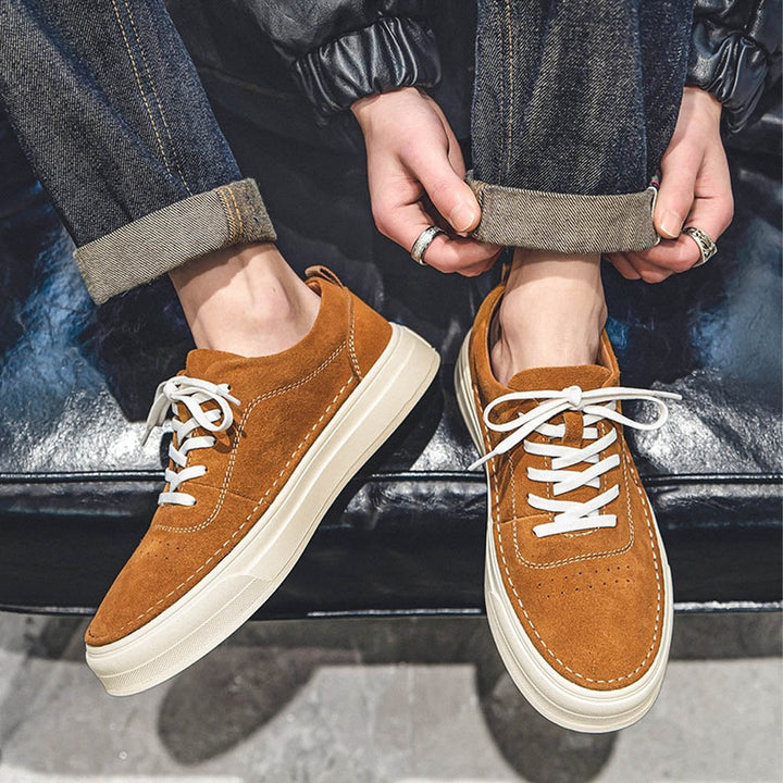 CALORA_ Brixton | Low-Top Casual Sneakers