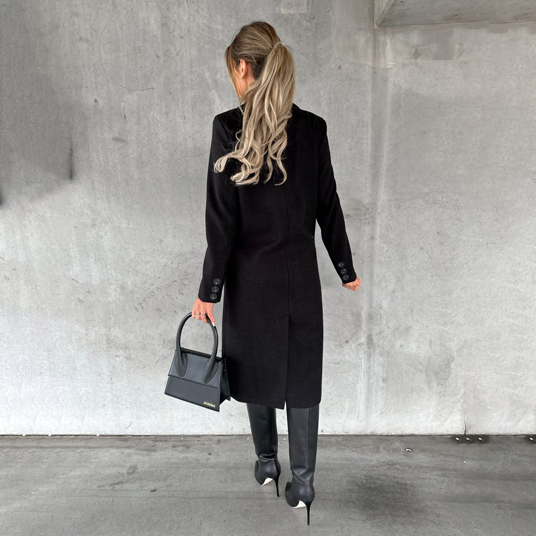 CALORA_ Clare | Dames winter trenchcoat met dubbele rij knopen
