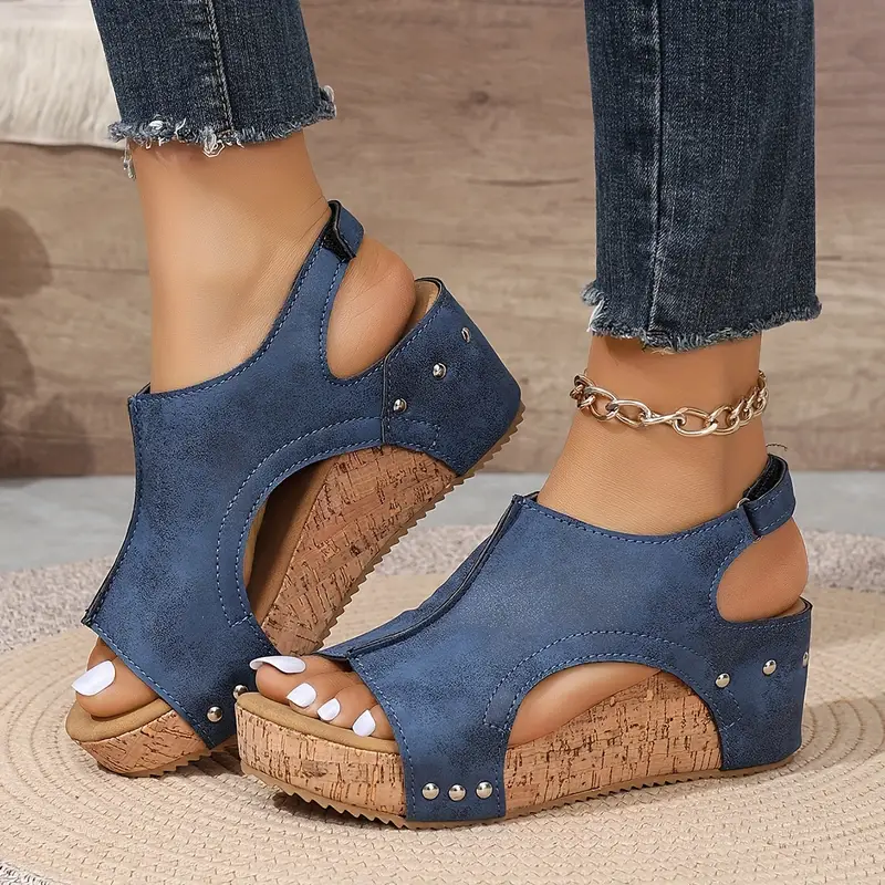 CALORA_ Comfortabele Wedge Sandalen voor Dames – Chic en Veelzijdig Design