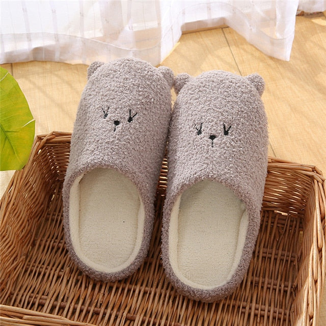CALORA_ ComfyFluffs | Pluizige Beer Pantoffels