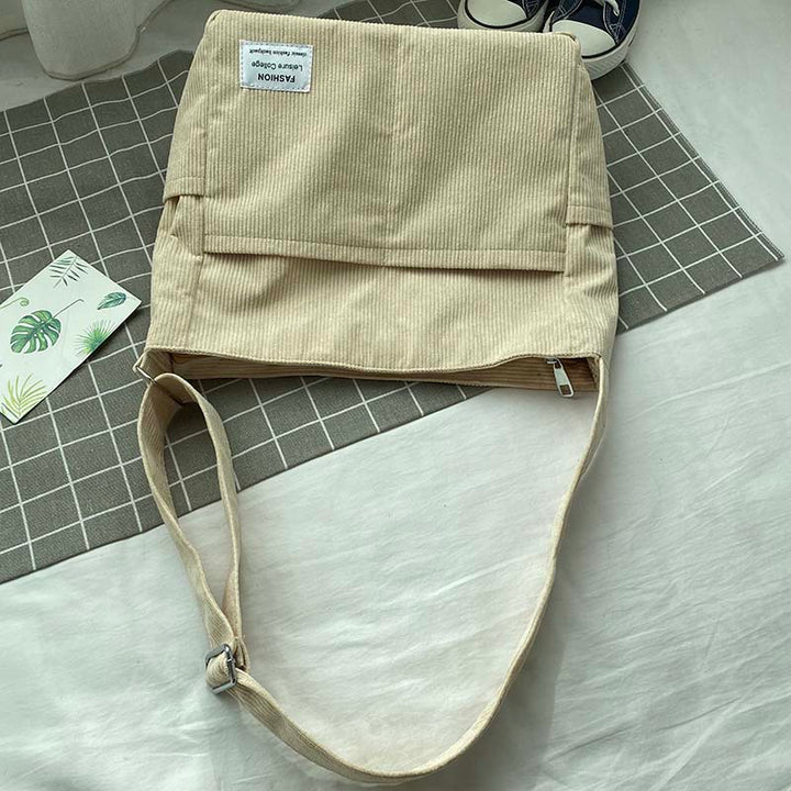 CALORA_ Corduroy Schoudertas voor Stijl en Functionaliteit