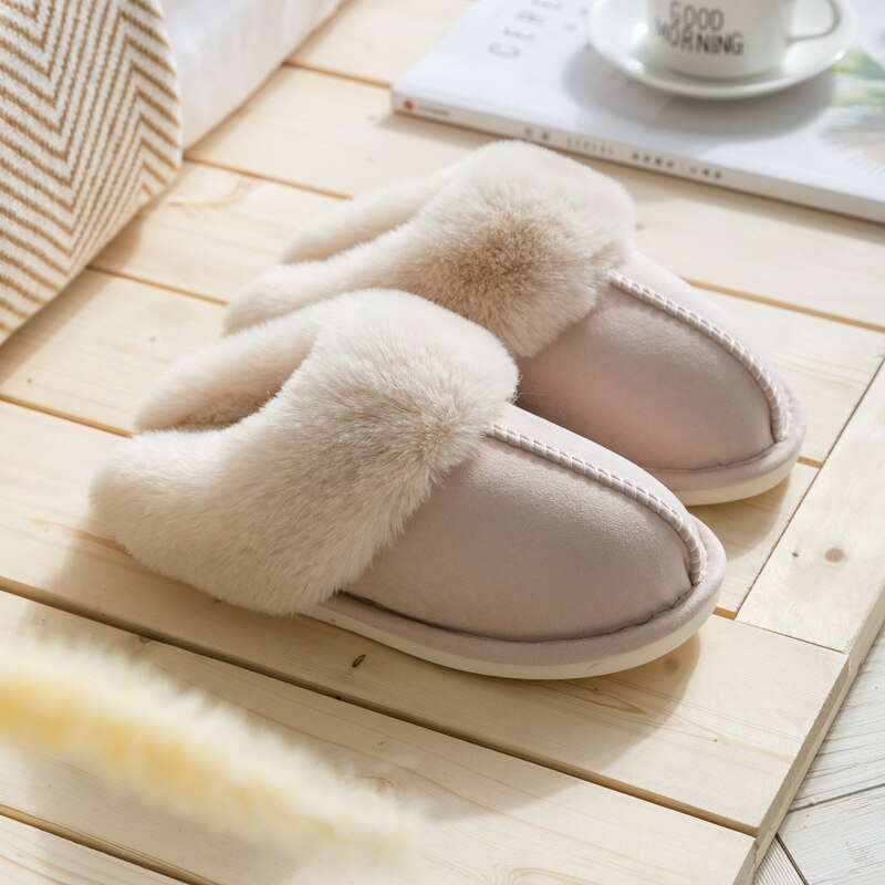 CALORA_ Cosyfluffs UG | Elegante Comfy Pantoffels