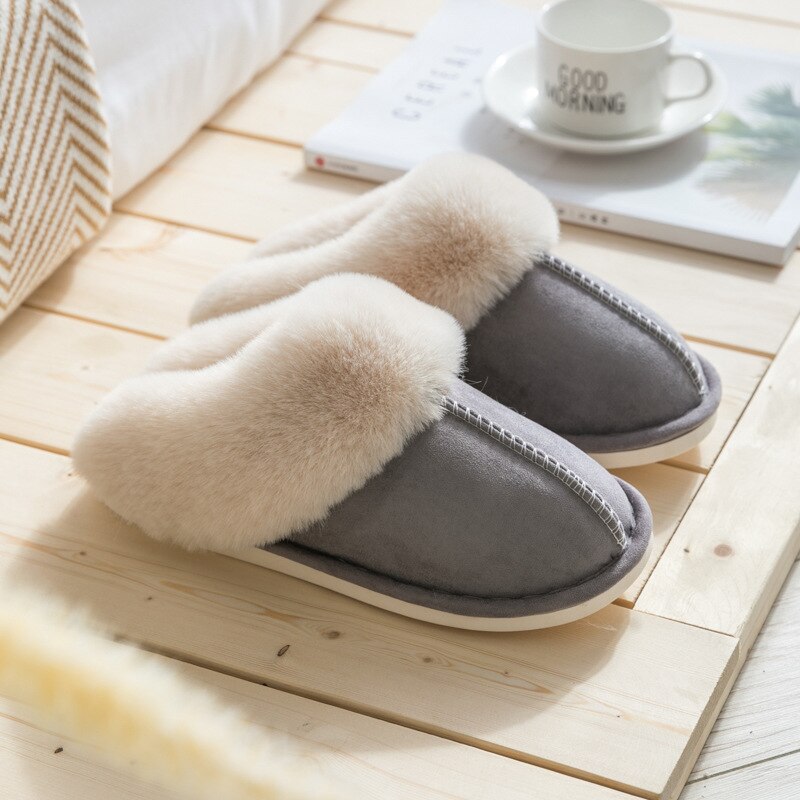 CALORA_ Cosyfluffs UG | Elegante Comfy Pantoffels