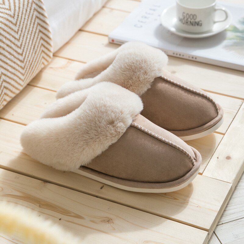 CALORA_ Cosyfluffs UG | Elegante Comfy Pantoffels