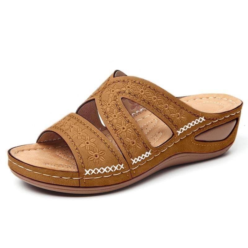 CALORA_ Dikke Platform Slipper Sandalen voor Grootte en Comfort