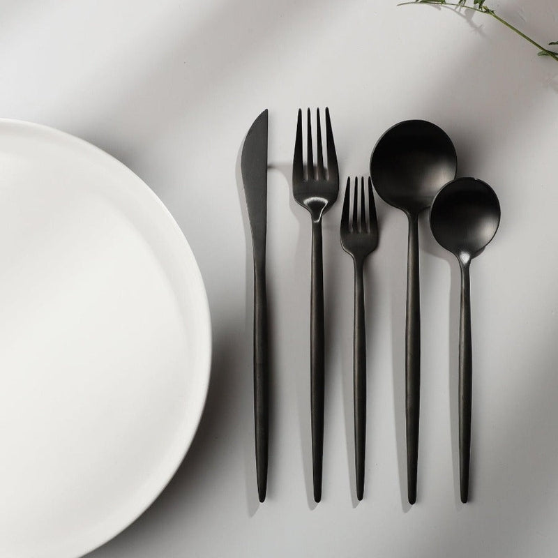 CALORA_ Elegante Gouden Minimalistische Bestekset