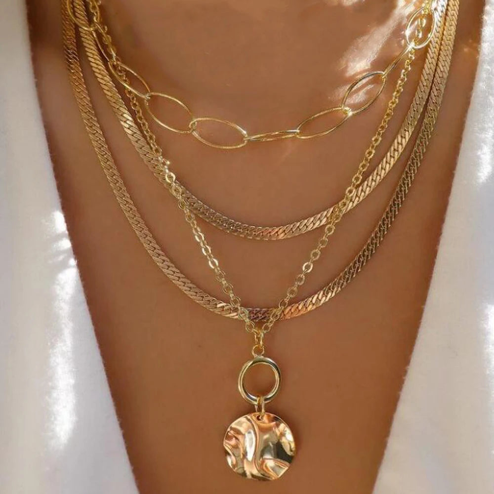 CALORA_ Elegante Gouden Parel Kettingen Set met Kristallen Hangers voor Vrouwen