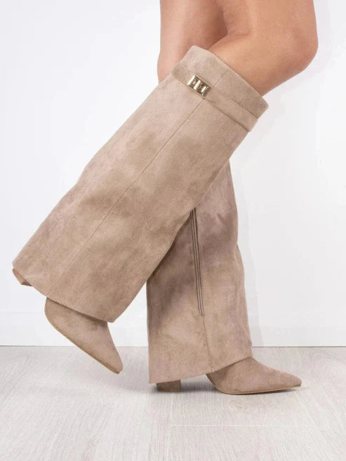 CALORA_ Elegante Hoge Laarzen Met Flap En Blokhak Van Leder