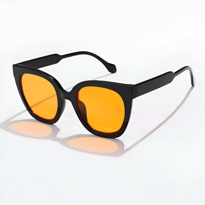 CALORA_ Elegante Rosy Riviera Zonnebril met Lichtgewicht Kunststof Montuur