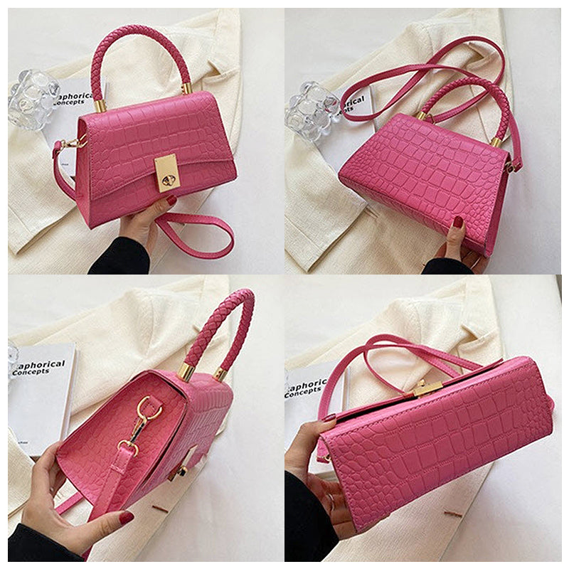 CALORA_ Elegante Vegan Leren Handtas met Goudkleurige Details en Compact Design