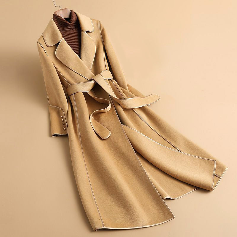 CALORA_ Ella | Lange, dubbelzijdige, slanke trenchcoat voor dames met riem