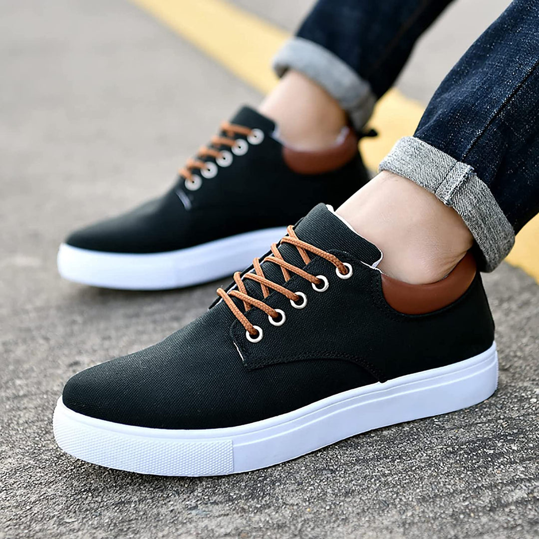 CALORA_ Farnham | Stoere herensneakers met witte zool