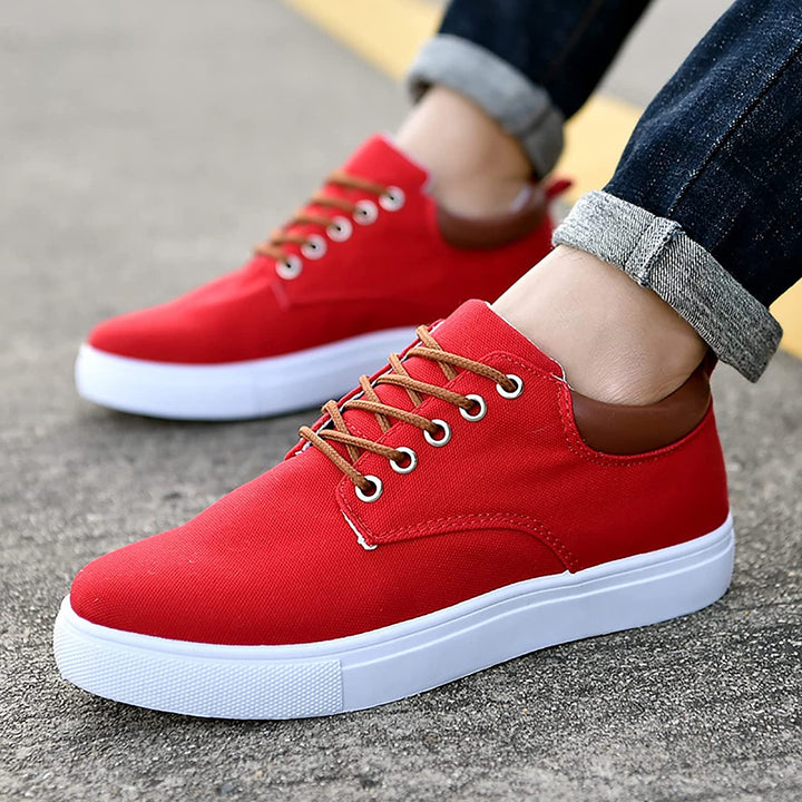 CALORA_ Farnham | Stoere herensneakers met witte zool