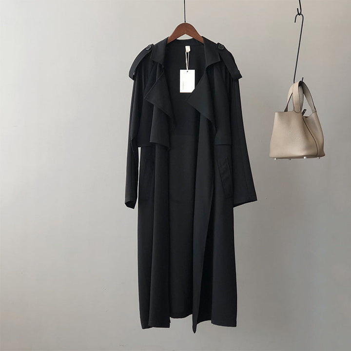 CALORA_ Lange Trenchcoat Voor Dames Met Reverskraag en Strak Design