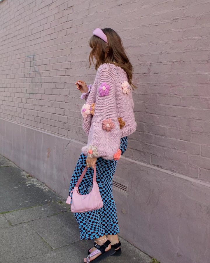 CALORA_ Handgebreide Bloemen Cardigan met Ballonmouwen en Zachte Knit