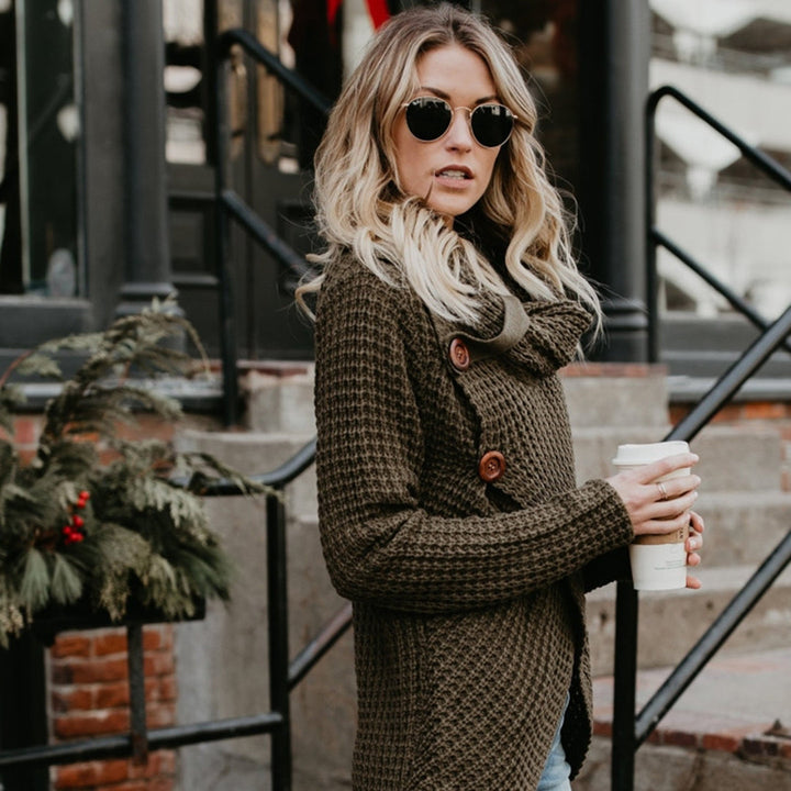 CALORA_ Herfsttrui hoge revers pullover knoop effen kleur
