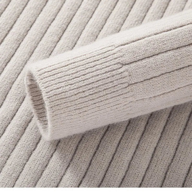 CALORA_ Hoge Kraag Half-Zip Sweater van Katoen met Lange Mouwen