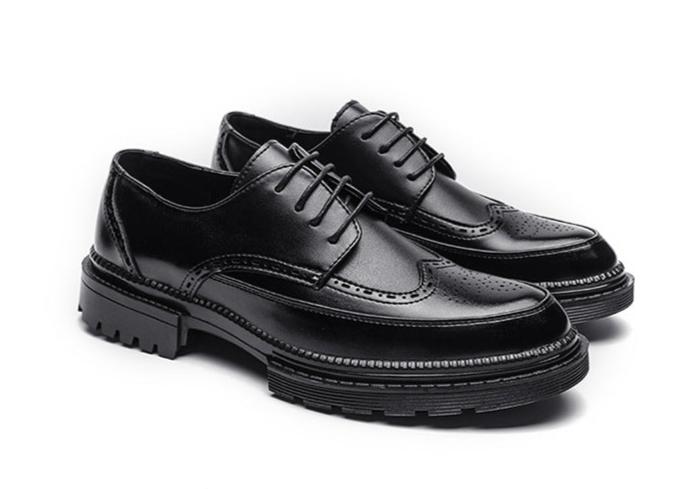 CALORA_ Klassieke Britse Brogue Heren Schoenen – Trendy Leren Casual Stijl