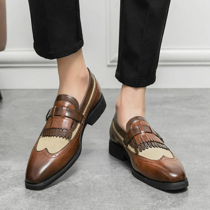 CALORA_ Leren Brogues met Franje en Sleek Gesp voor Dames en Heren