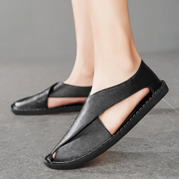 CALORA_ Leren Crossover Sandalen voor Casual en Elegante Zomerlook