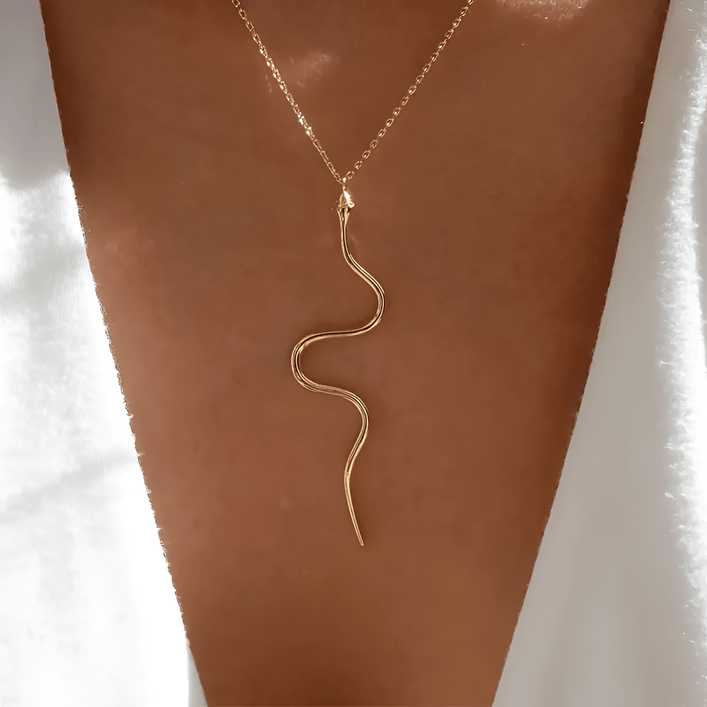 CALORA_ Lijoux | Elegante Slang 'Snakebite' Ketting
