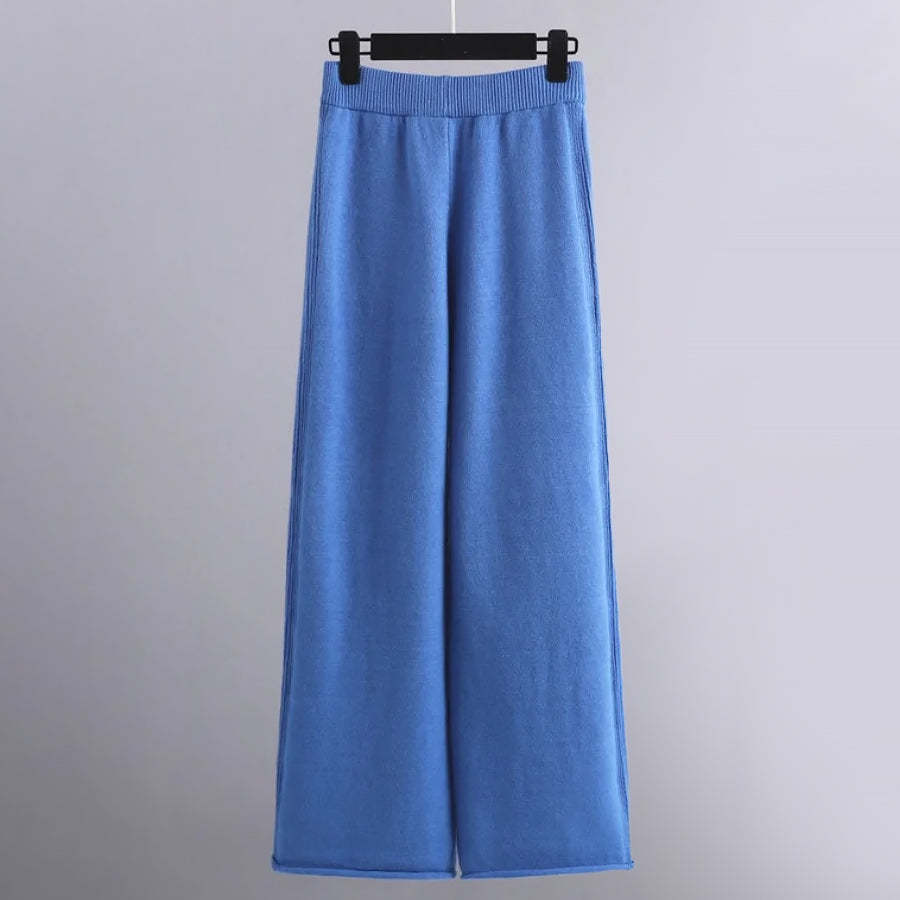 CALORA_ Linn | Set van coltrui en wijde gebreide broek voor dames