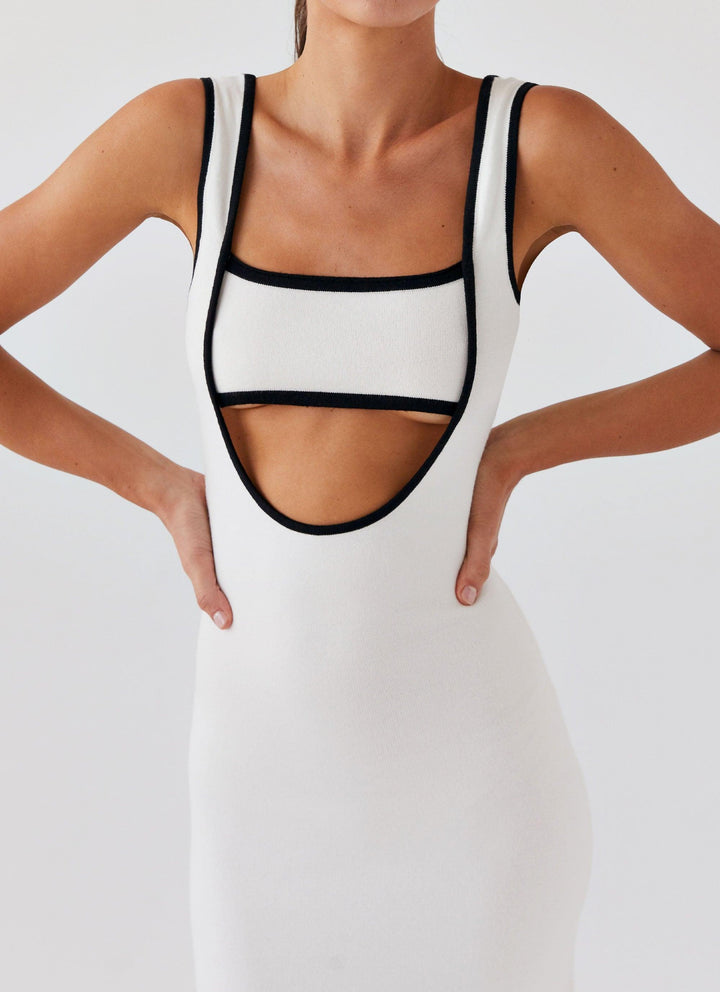 CALORA_ Luxe Elegante maxi feest Jurk met open rug