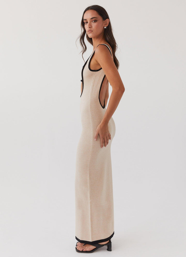 CALORA_ Luxe Elegante maxi feest Jurk met open rug
