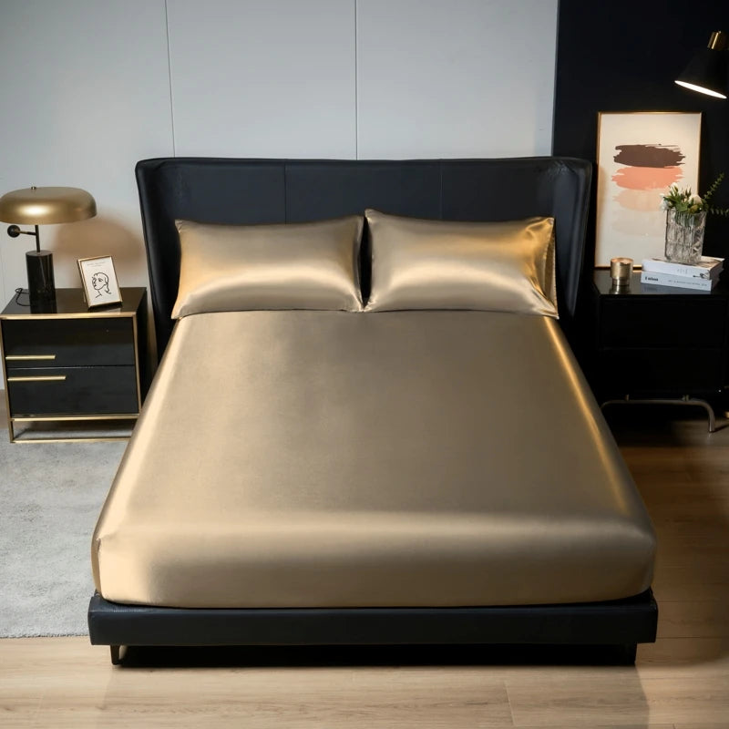 CALORA_ Luxe Satijnen Bedlinnen Set 3 Stuks met Elastische Band