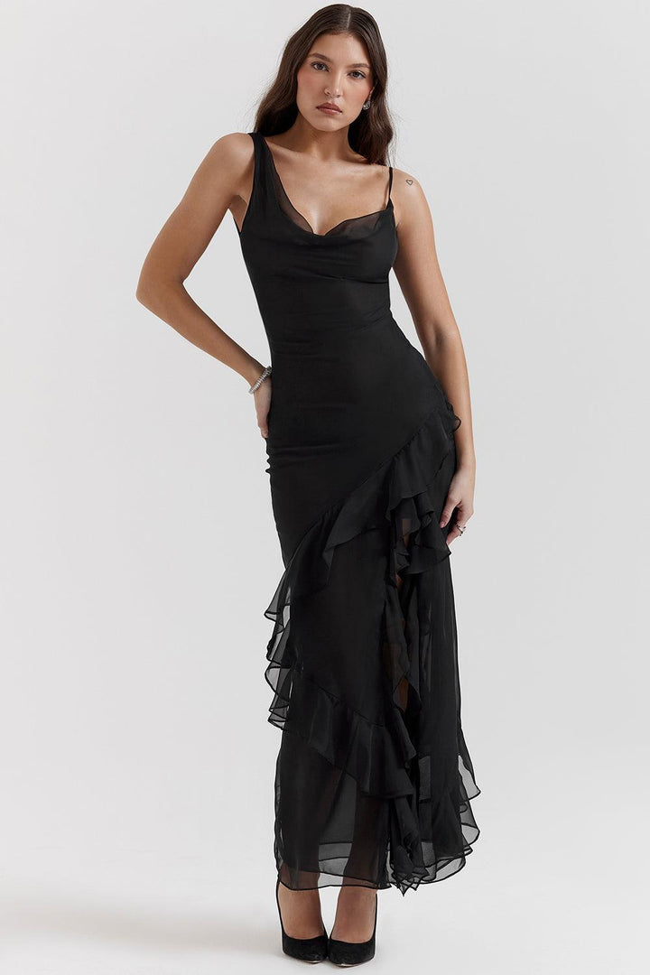 CALORA_ Luxe Zwarte maxi Jurk met ruches
