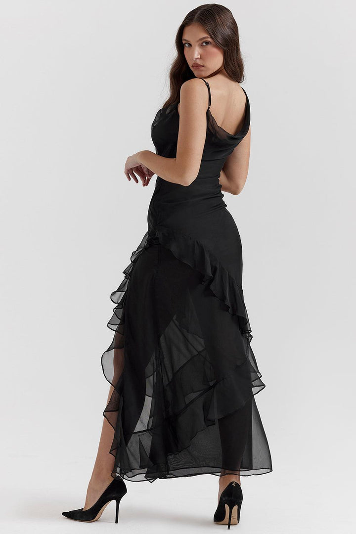 CALORA_ Luxe Zwarte maxi Jurk met ruches