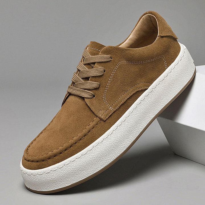 CALORA_ Luxtin | Casual heren sneakers met witte zool