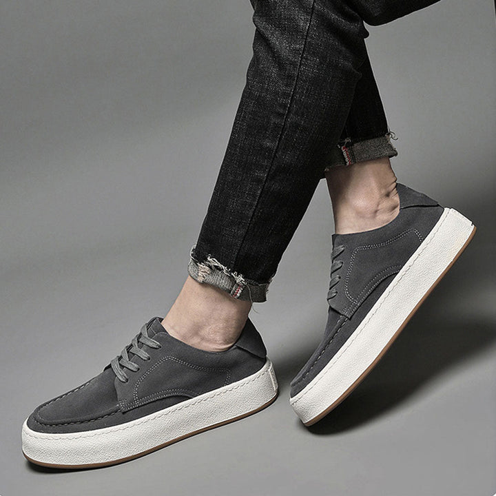 CALORA_ Luxtin | Casual heren sneakers met witte zool
