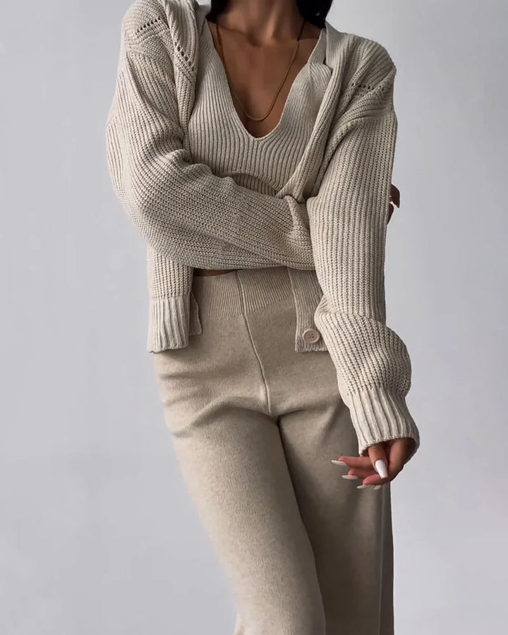 CALORA_ Luzza | Elegante V-Nek driedelige set