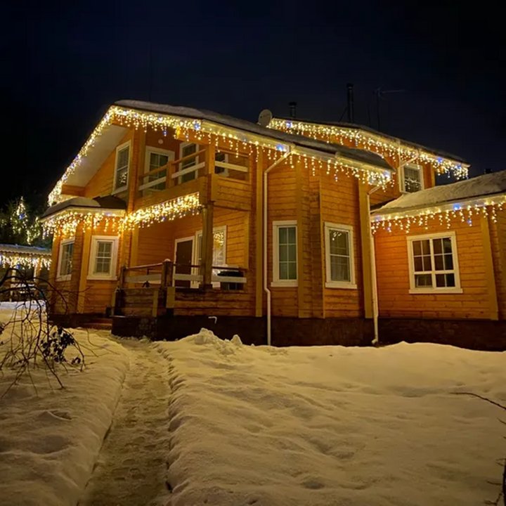 CALORA_ Magische LED Feestverlichting Gordijn van 18 meter - Perfect voor Buitendecoraties