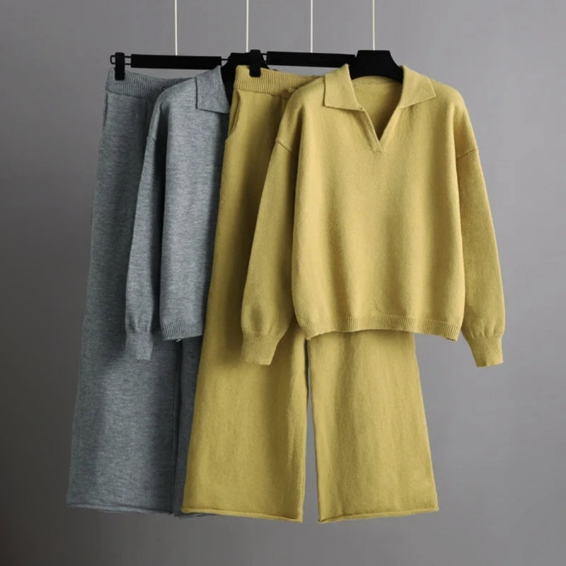 CALORA_ Manon | Dames losse gebreide coltrui set met wijde broek