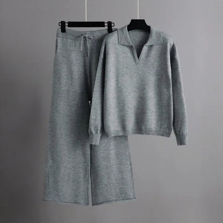 CALORA_ Manon | Dames losse gebreide coltrui set met wijde broek